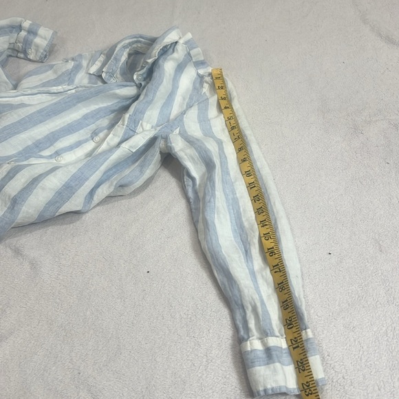 H&M Blue and White Striped Button-Up Shirt Size Small - Picture 5 of 6